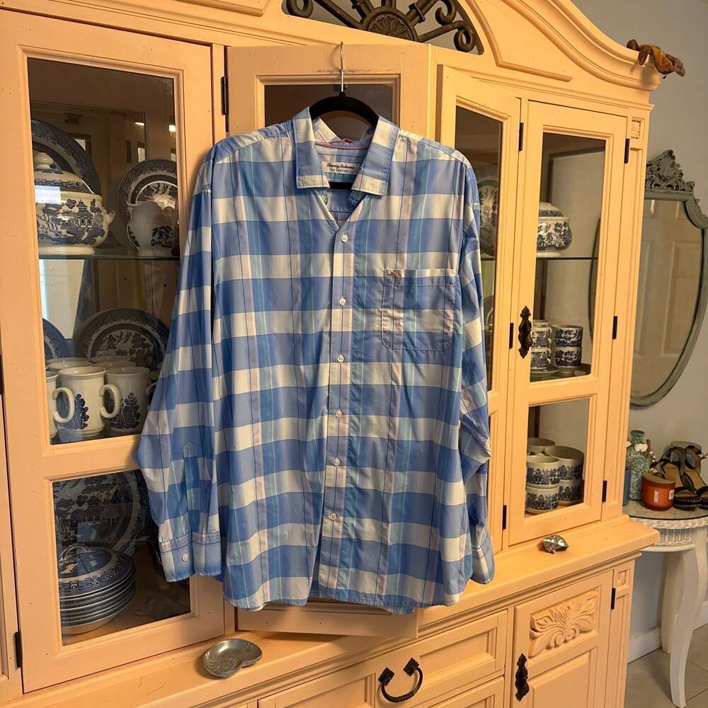 Tommy Bahama Blue Plaid Long Sleeve Button-Down Shirt, Size XL
